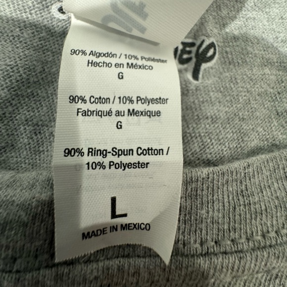 Winnie the Pooh All Good in the Woods Juniors’ T-Shirt Size Large - Picture 14 of 15